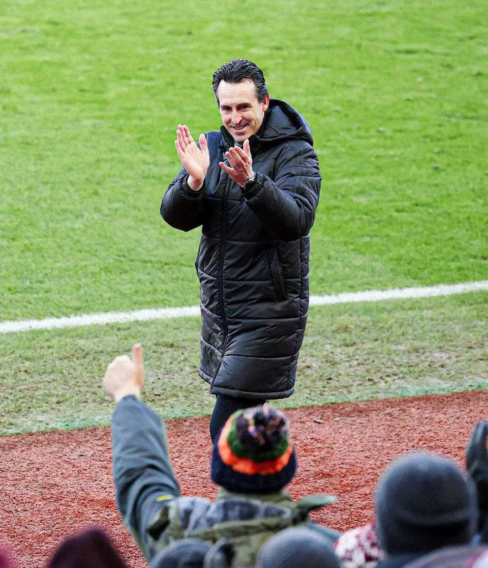 开云中国-阿森纳主场战胜伯恩茅斯,重返前四大前锋